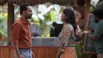 Задник к фильму "ഓടും കുതിര ചാടും കുതിര" #1788009