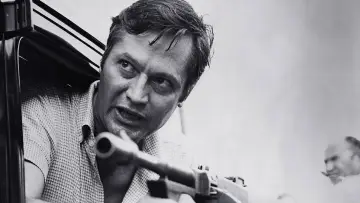 Задник к фильму "Roger Corman, le pape du pop cinéma" #1145074