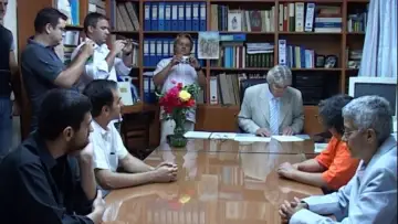 Задник к фильму "Οι γάμοι της Τήλου" #458710