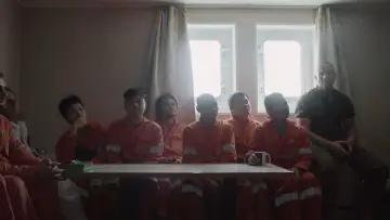 Задник к фильму "Βάρδια" #199060