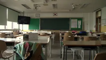 Задник к фильму "잠자리 구하기" #807140