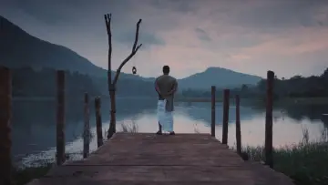 Задник к фильму "പള്ളിച്ചട്ടമ്പി" #1203848