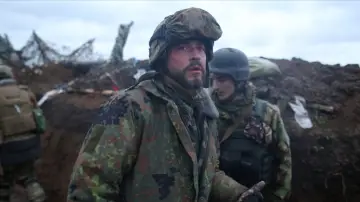 Задник к фильму "Залізна сотня" #926518