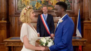Задник к фильму "Notre tout petit petit mariage" #435375