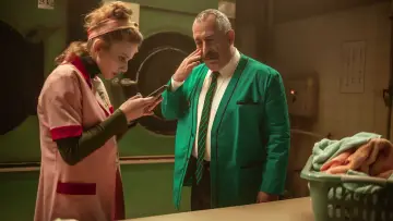 Задник к фильму "Do Not Disturb" #390906