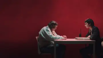 Задник к фильму "Première affaire" #1082577