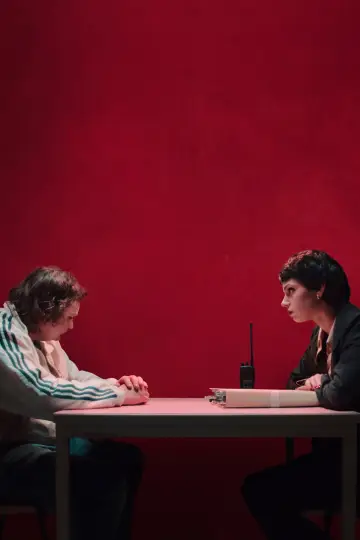 Постер к фильму "Première affaire" #1082580