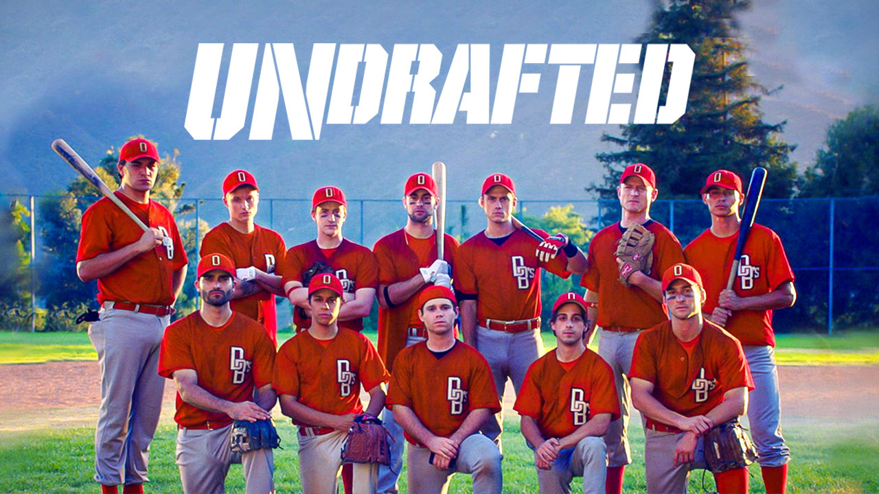 Видео к фильму Undrafted | Undrafted Official Trailer 1 (2016) - Tyler Hoechlin, Aaron Tveit Movie HD