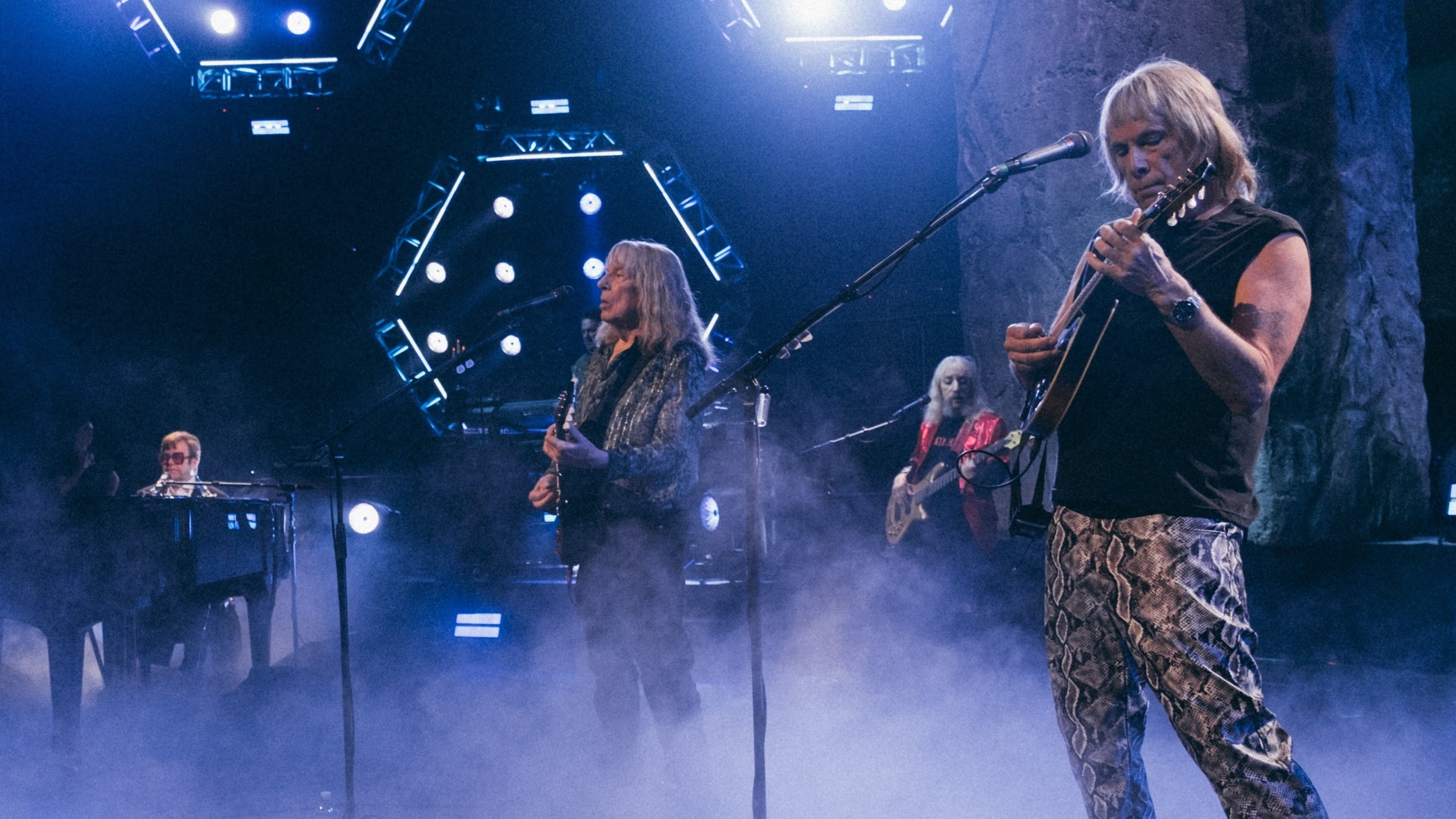 Видео к фильму Это &ndash; Spinal Tap 2: Конец продолжается | The wait is over. The henge has risen.