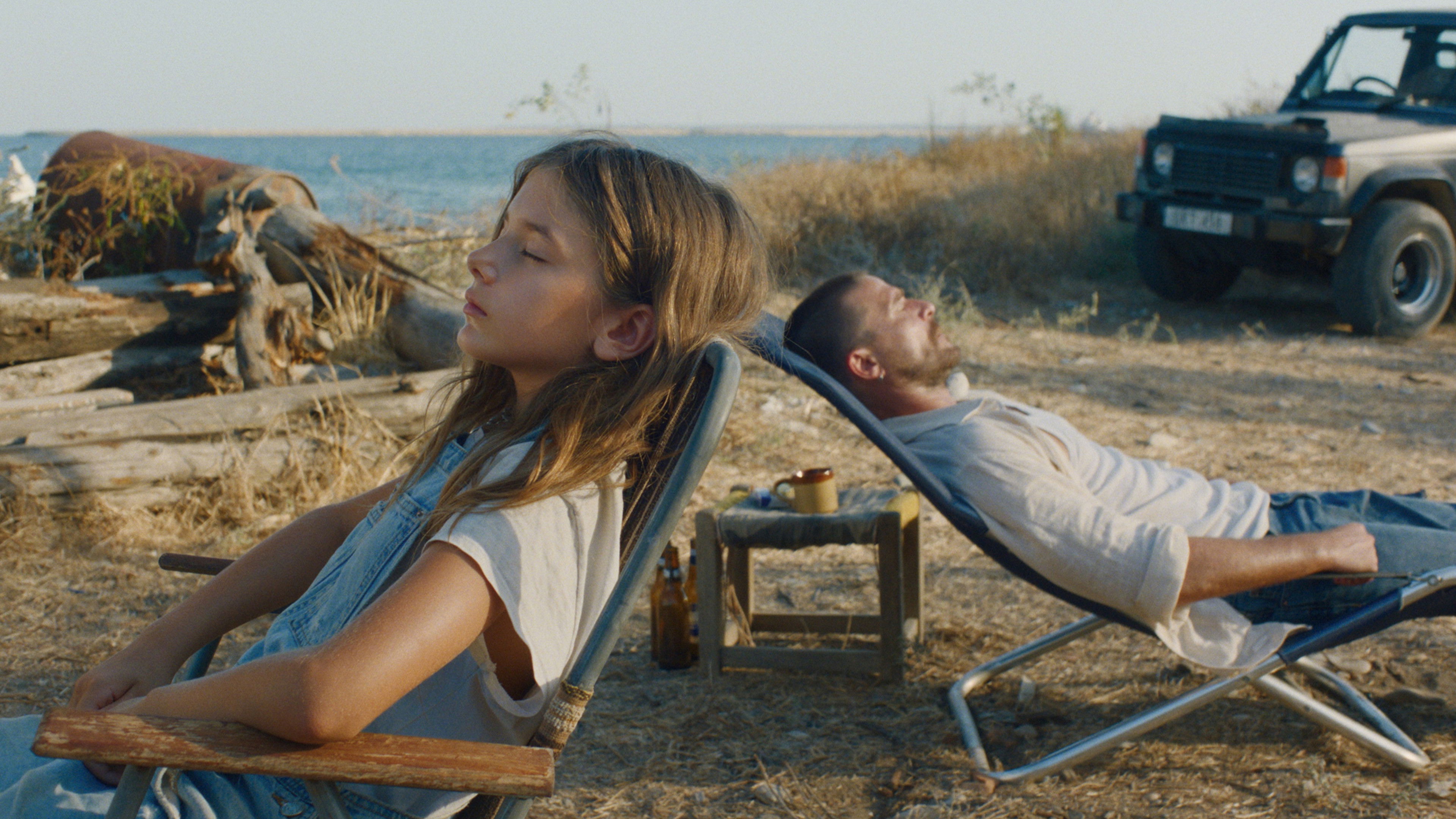 Видео к фильму Hold Onto Me | Meet the Artist 2026: Myrsini Aristidou on &ldquo;HOLD ONTO ME (&Kappa;&rho;ά&tau;&alpha; &Mu;&epsilon;)&rdquo;