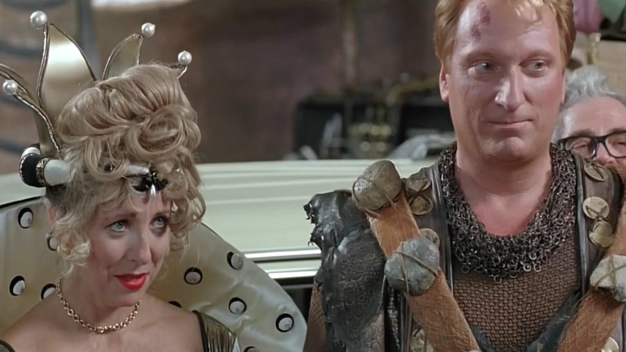 Видео к фильму Mom and Dad Save the World | Mom And Dad Save The World Trailer 1992