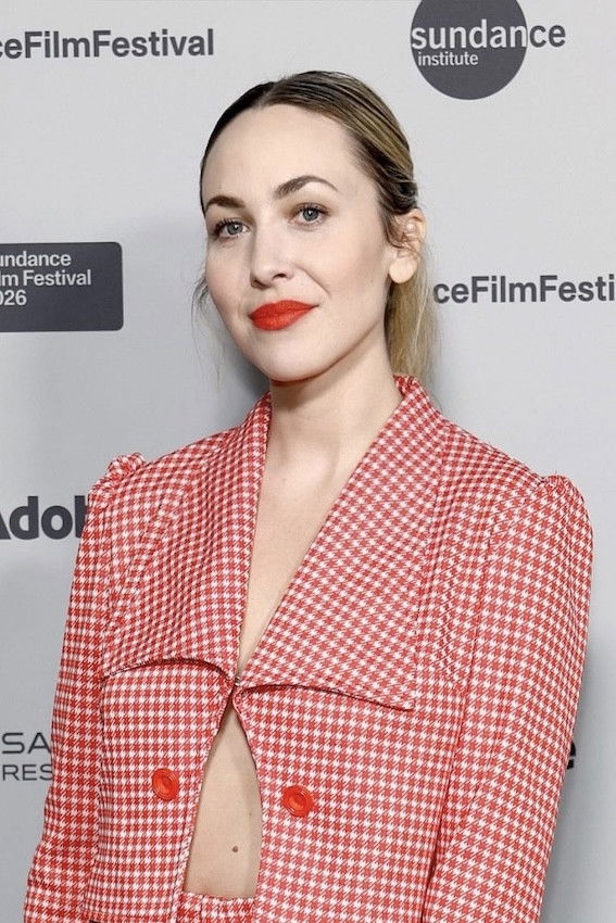 Фото  (Lucy McNulty)