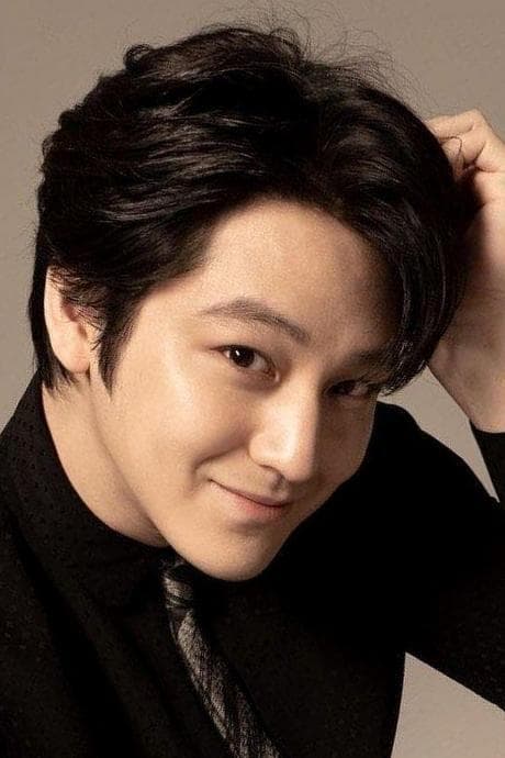 Фото Ким Сан Бом (Kim Bum)