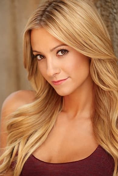 Фото Nikki BreAnne Wells