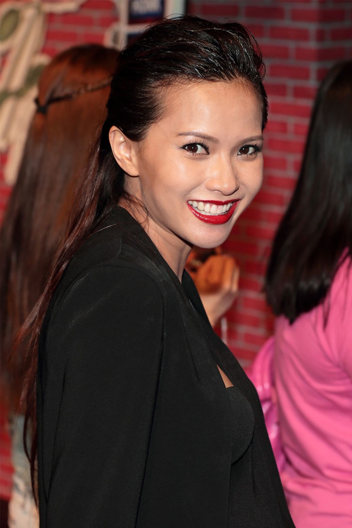 Фото Rosanne Wong