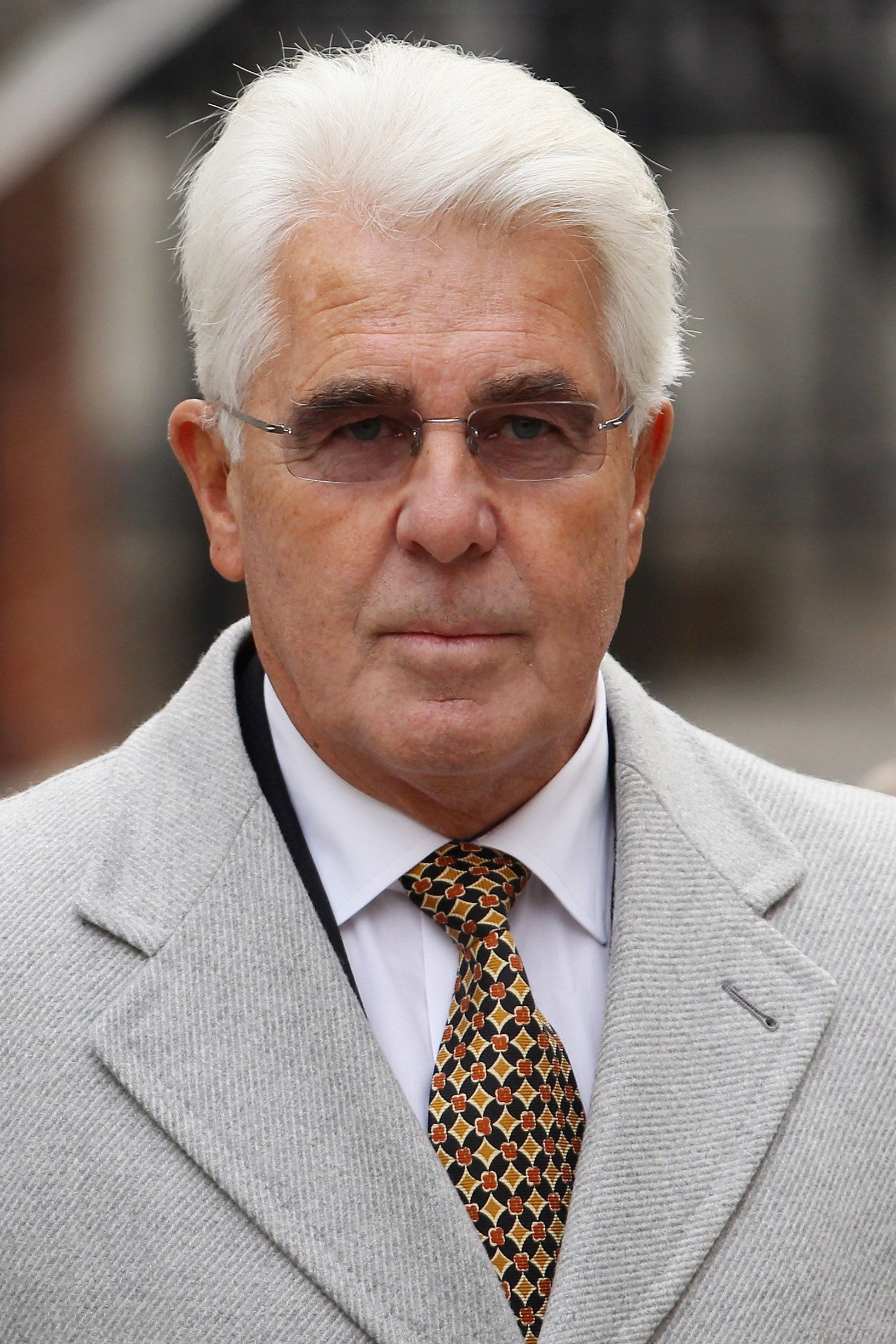 Фото  (Max Clifford)