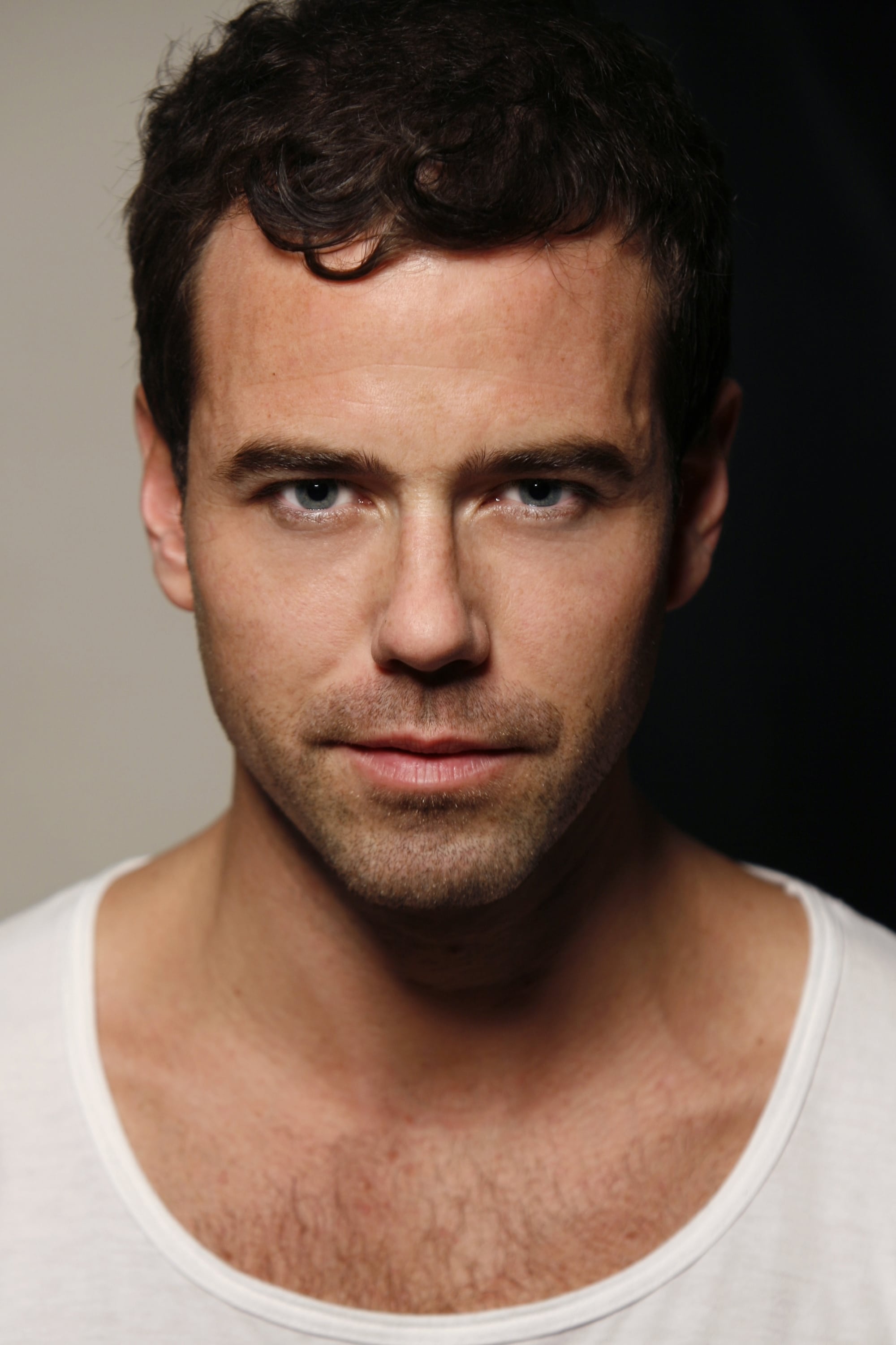 Фото Джозеф Битти (Joseph Beattie)