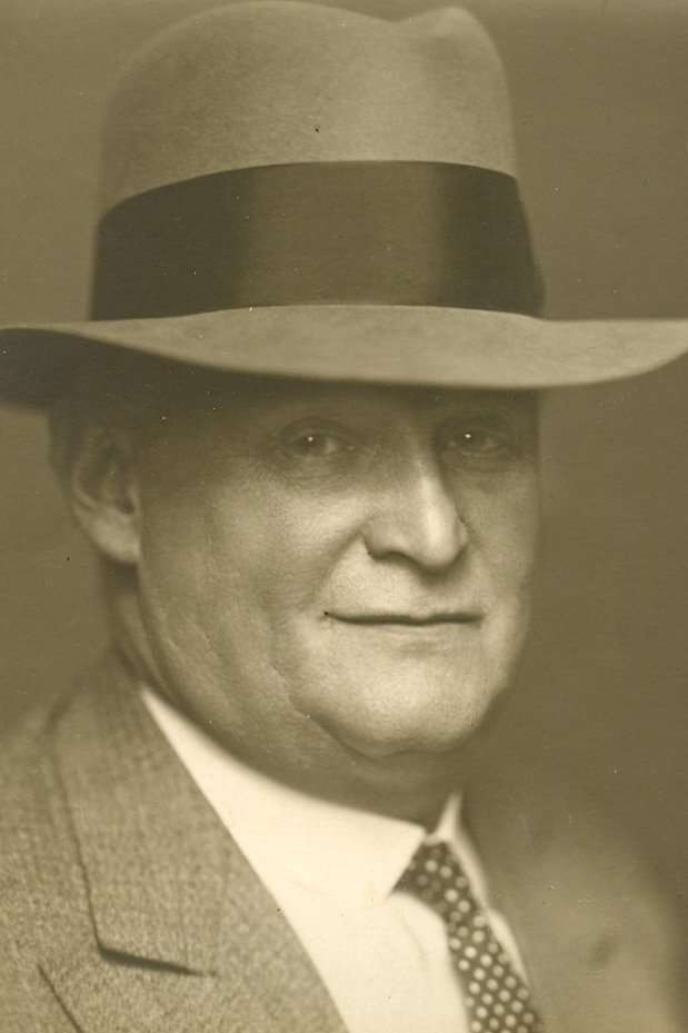 Фото  (Julius Urgiss)