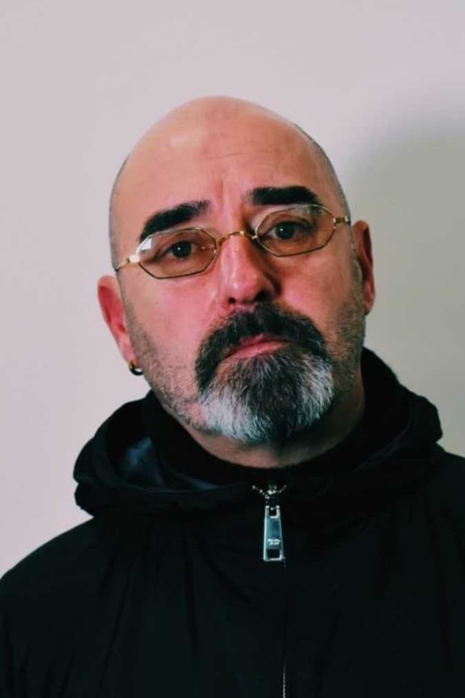 Фото  (Paul Arthurs)