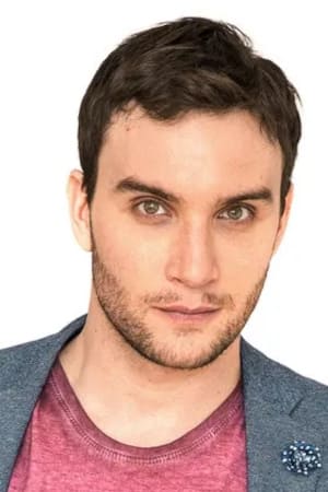 Фото Ари Миллен (Ari Millen)