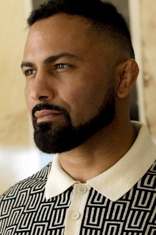 Фото  (John Raymond Rivera)