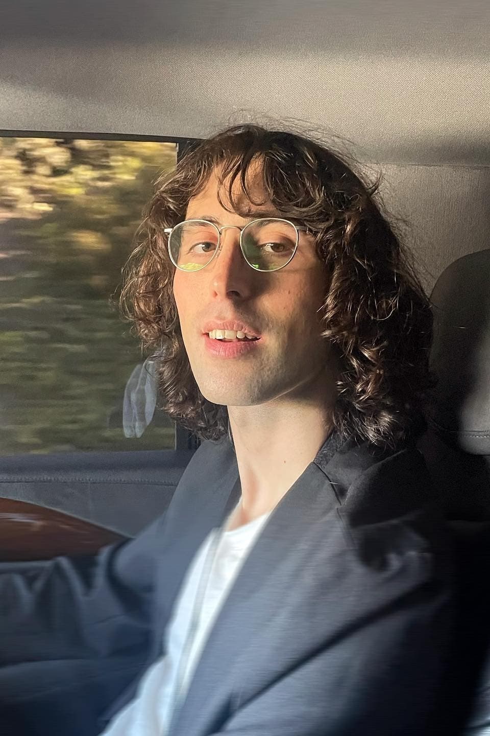 Фото А. Г. Кук (A. G. Cook)