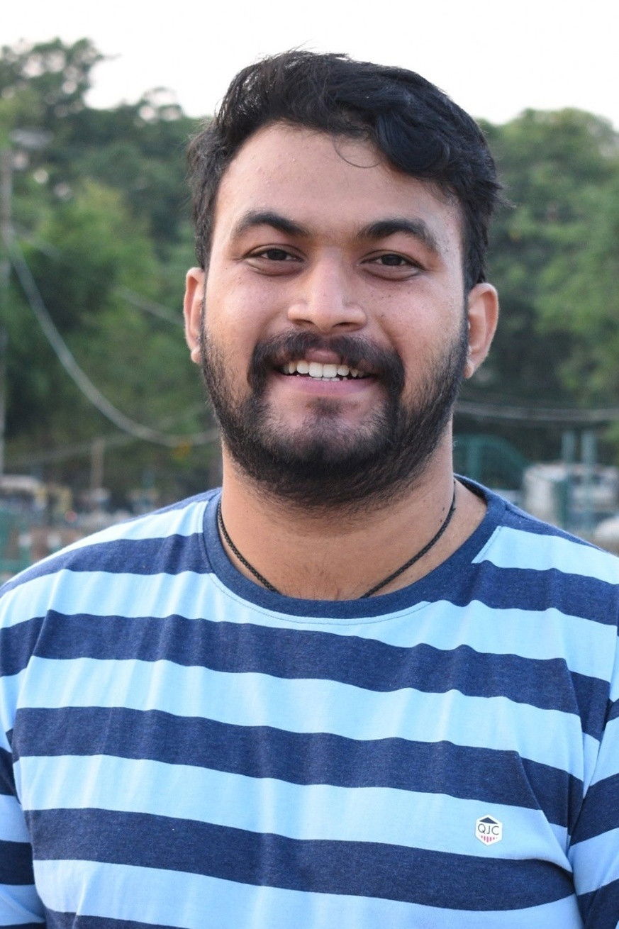 Фото Adhri Joe