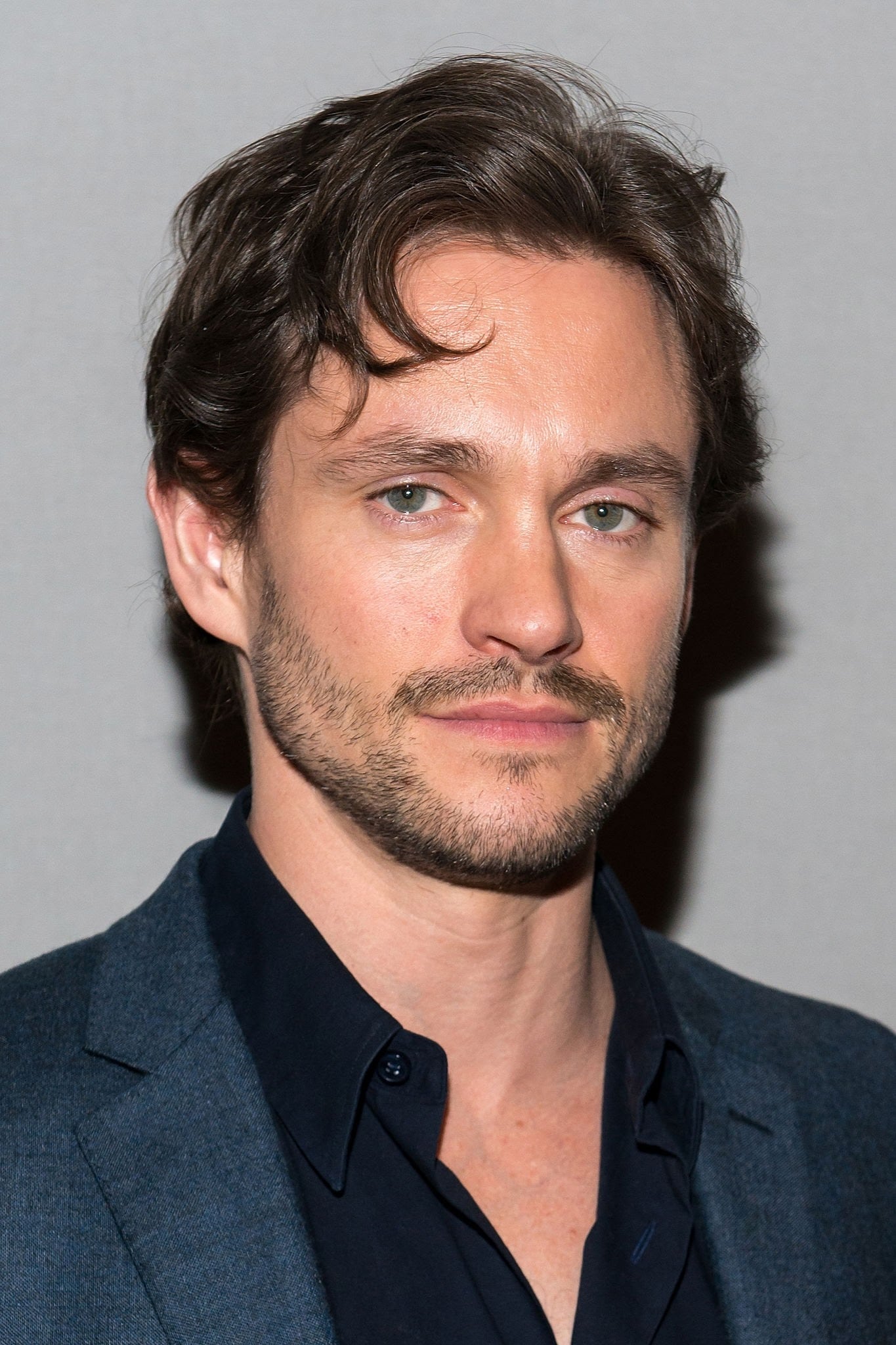 Фото Хью Дэнси (Hugh Dancy)