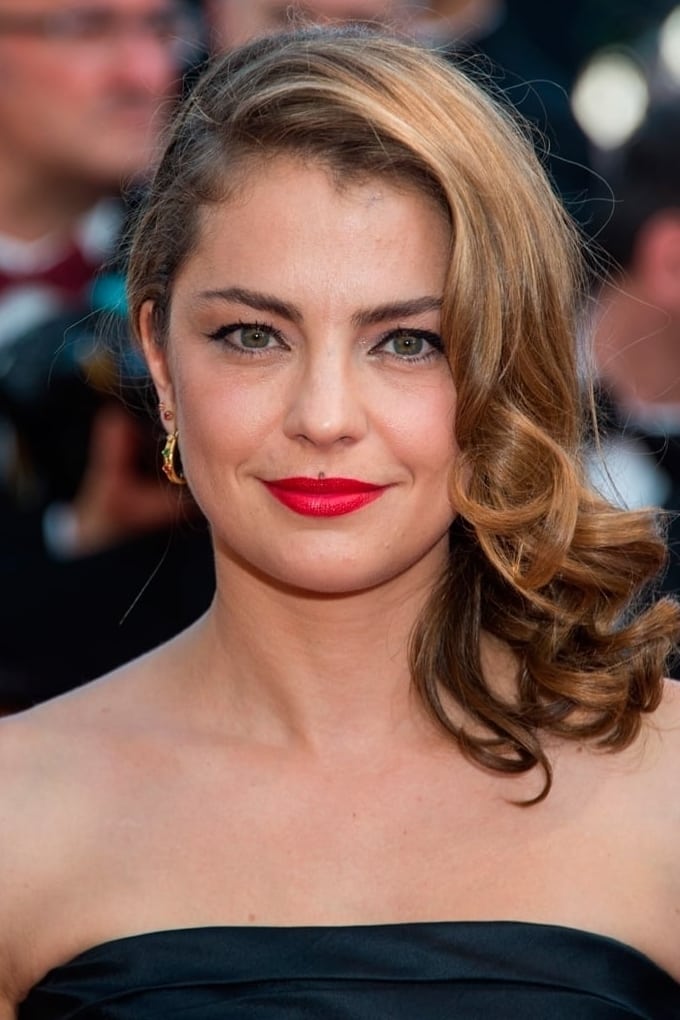 Фото Долорес Фонзи (Dolores Fonzi)