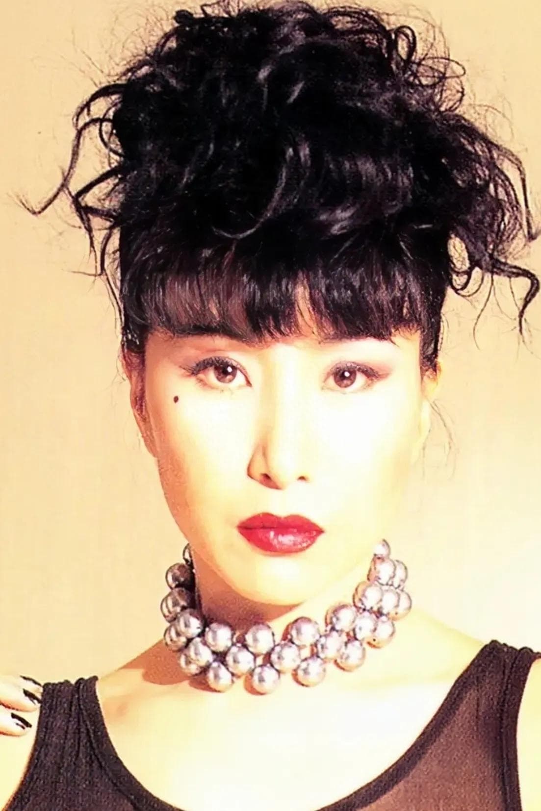 Фото Джули Ли Ва-Юэт (Julie Lee)