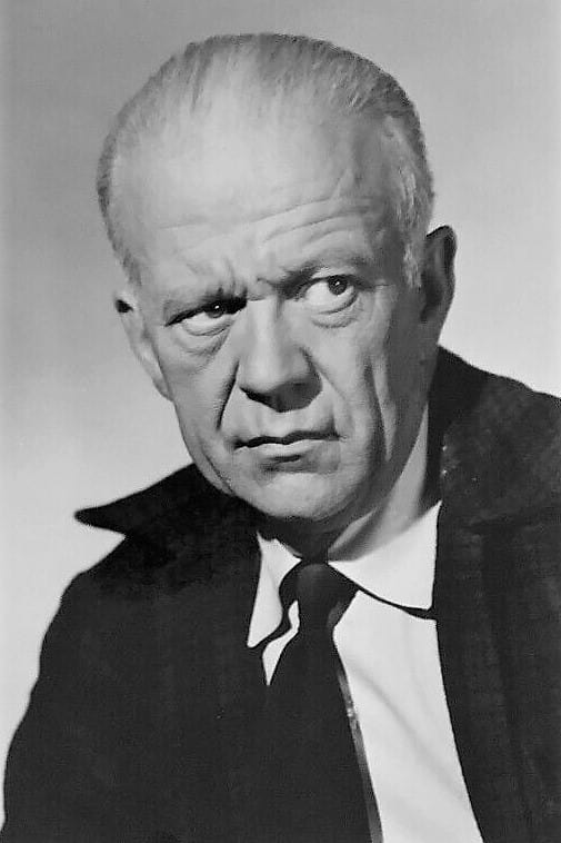 Фото Уиллис Бучи (Willis Bouchey)