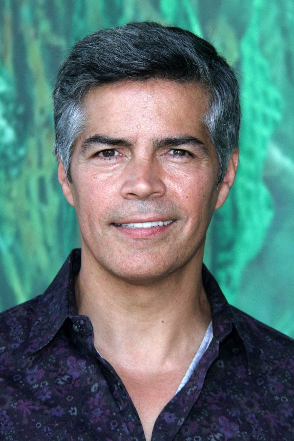 Фото Эсай Моралес (Esai Morales)