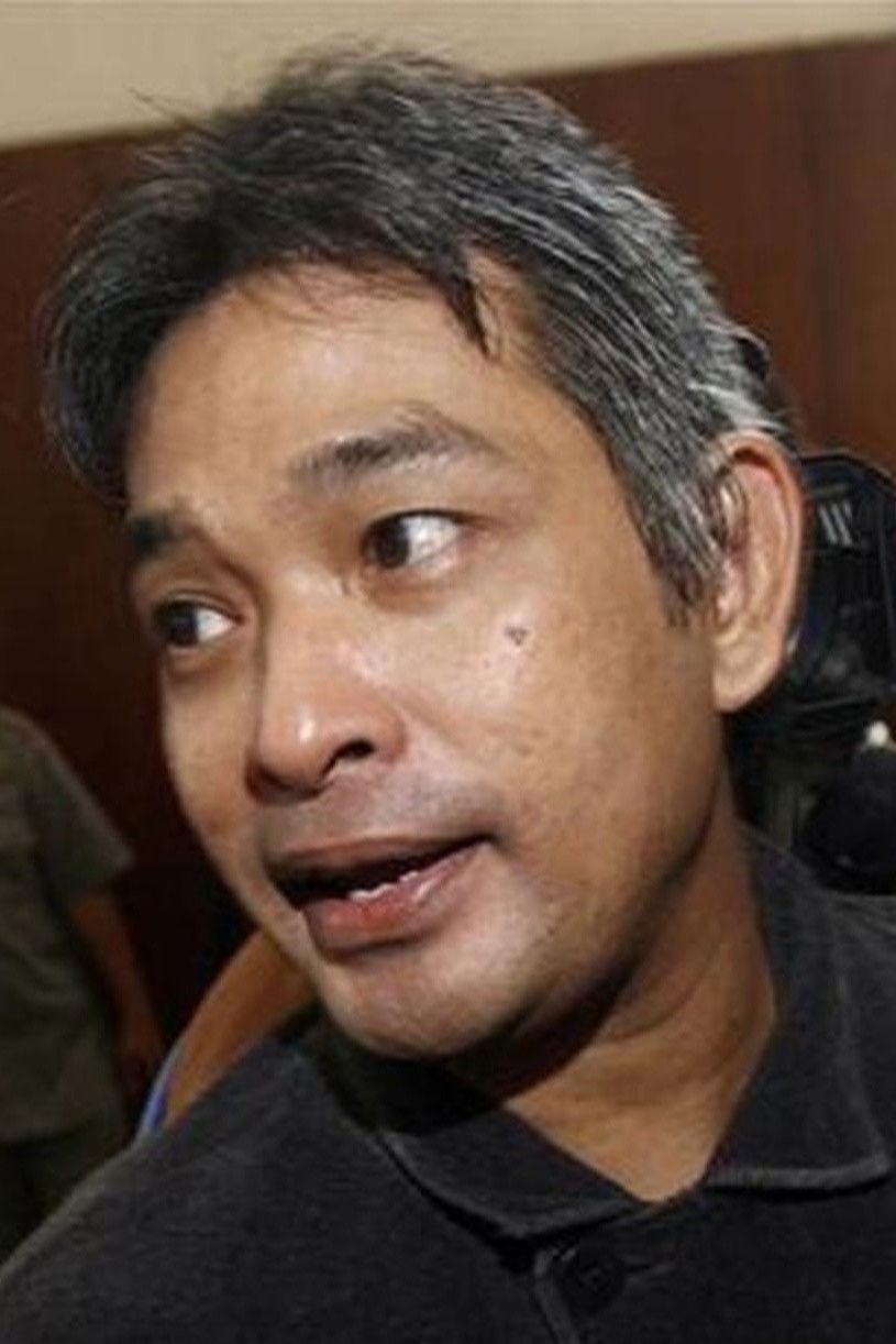 Фото  (Erwin Arnada)