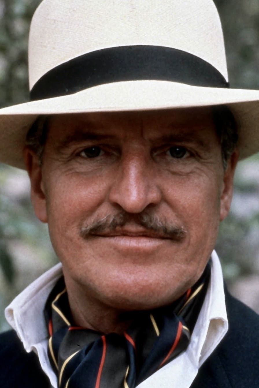 Фото Денис Куилли (Denis Quilley)