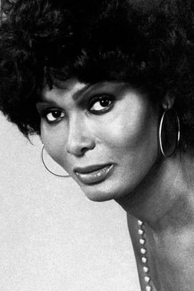 Фото Аджита Уилсон (Ajita Wilson)