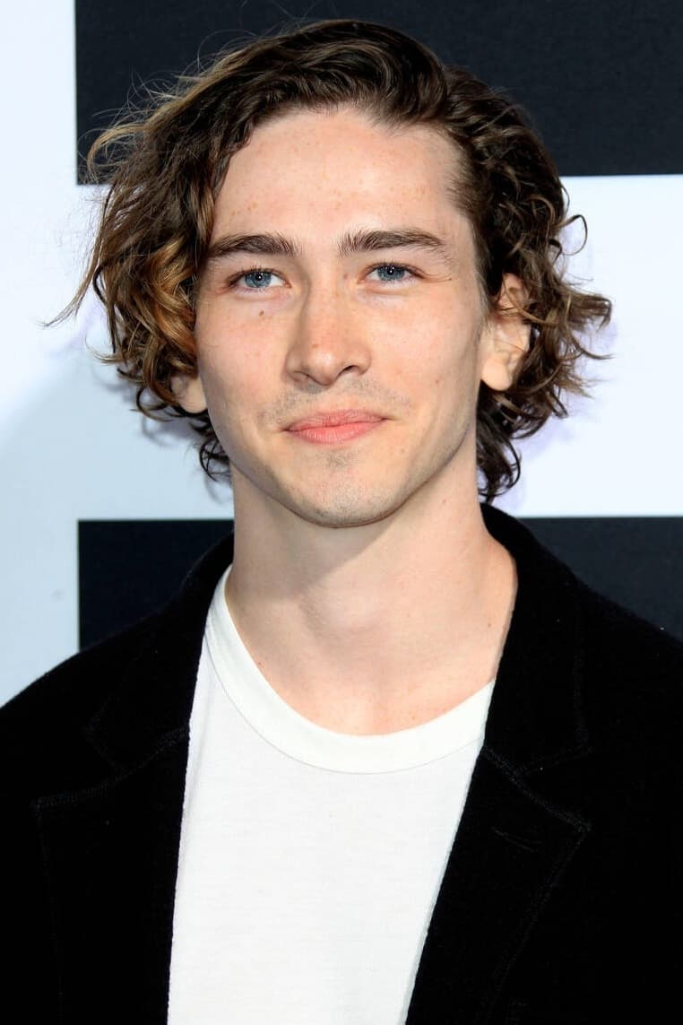 Фото Дилан Арнольд (Dylan Arnold)