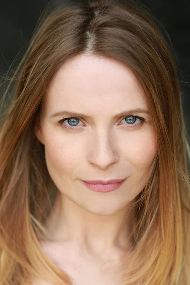 Фото Элис Паттен (Alice Patten)