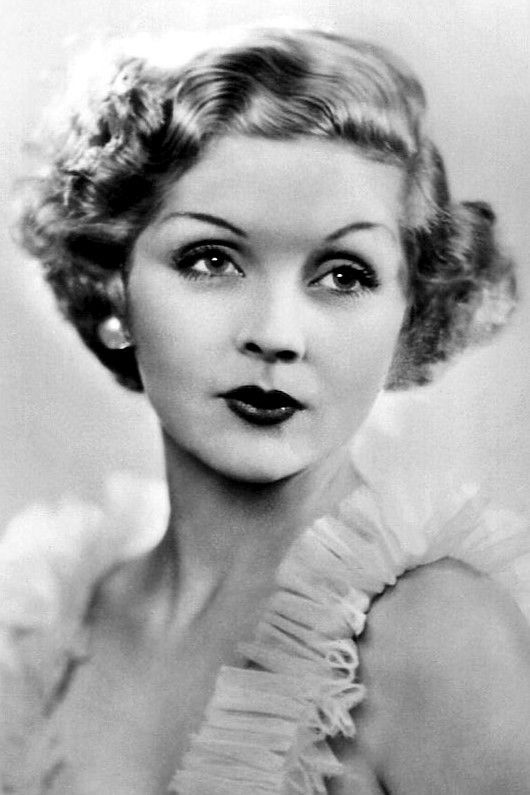 Фото  (Dorothy Hyson)