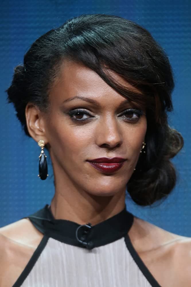 Фото Джуди Шекони (Judi Shekoni)