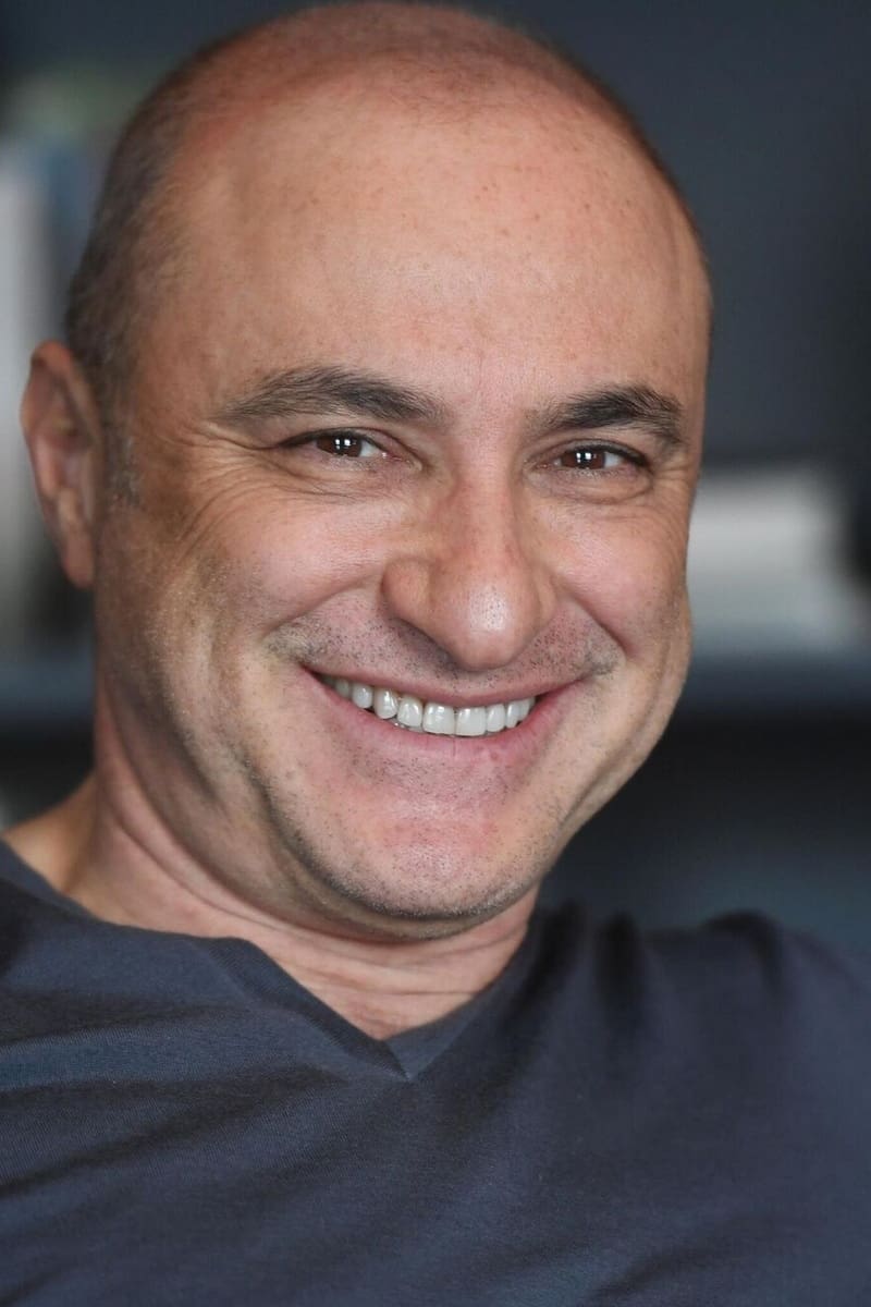 Фото  (Mikhail Turetskiy)