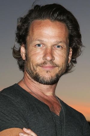 Фото Мартин Дингл Уолл (Martin Dingle Wall)