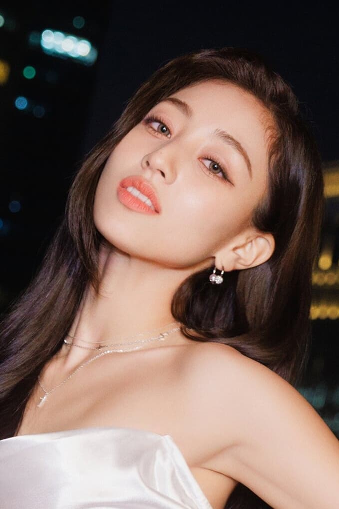 Фото Пак Чжи Хё (JIHYO)