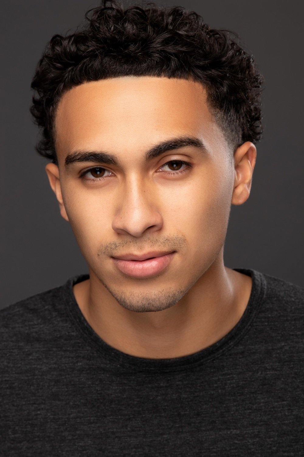 Фото  (Xavier Smalls)