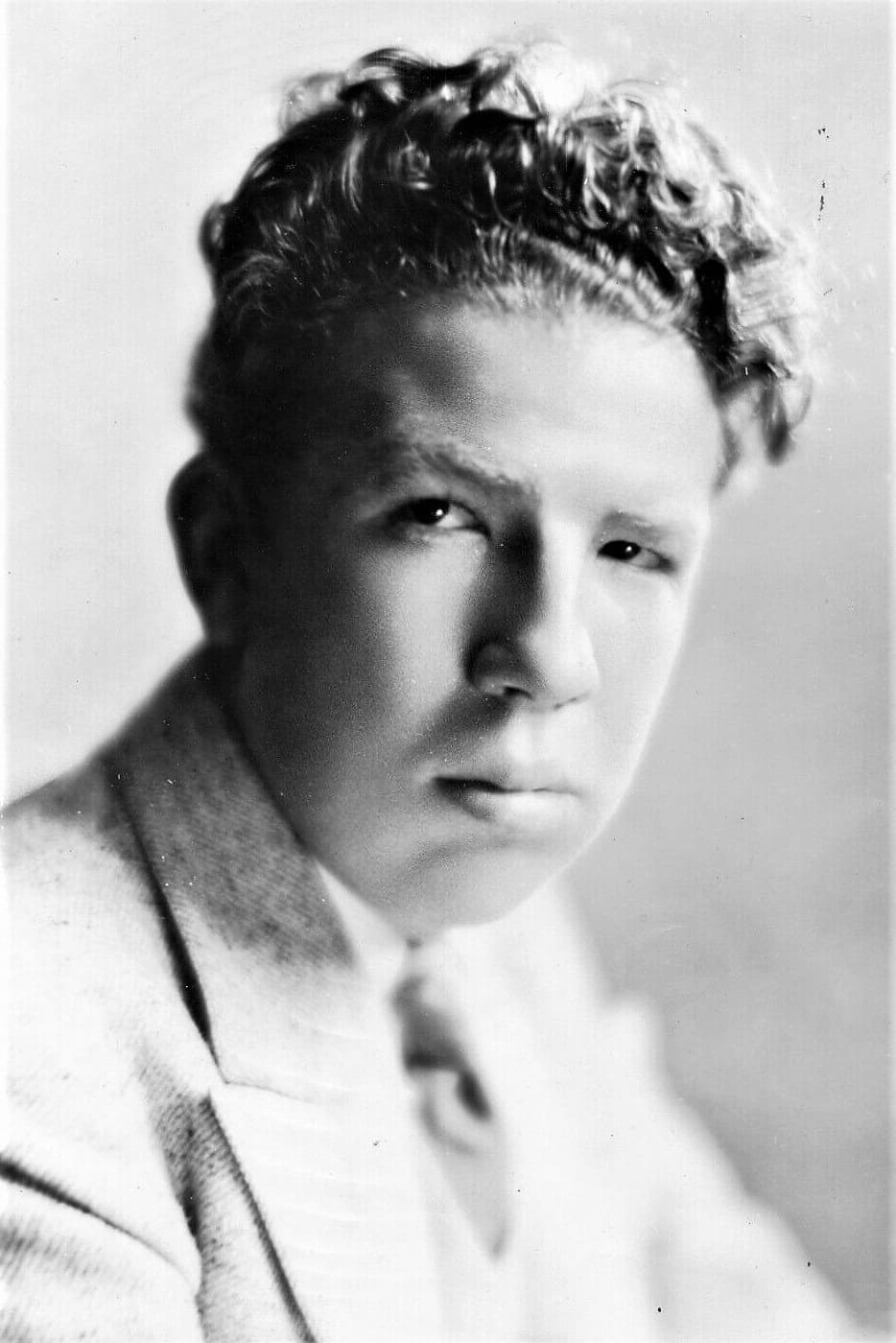 Фото Микки Дэниэлс (Mickey Daniels)