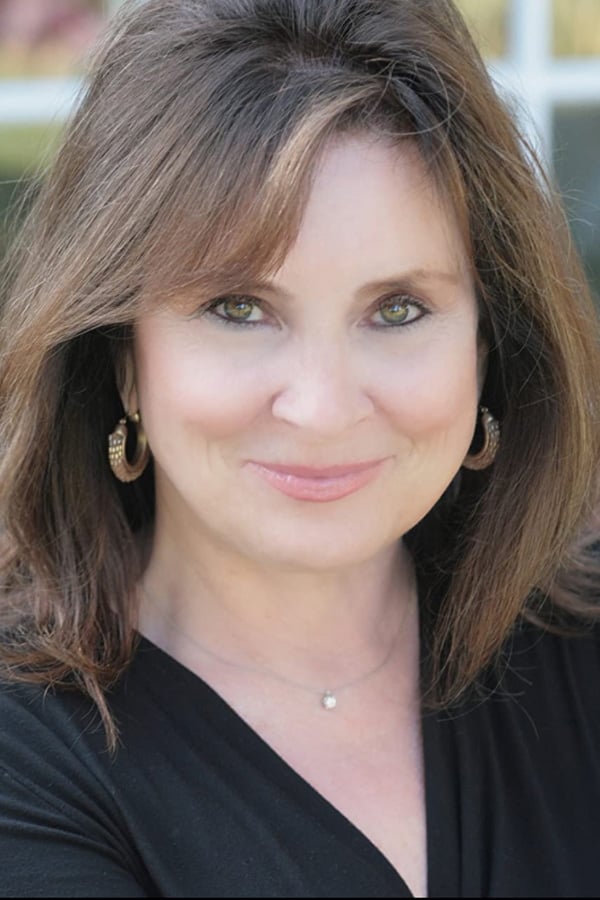 Фото Холли Пэланс (Holly Palance)