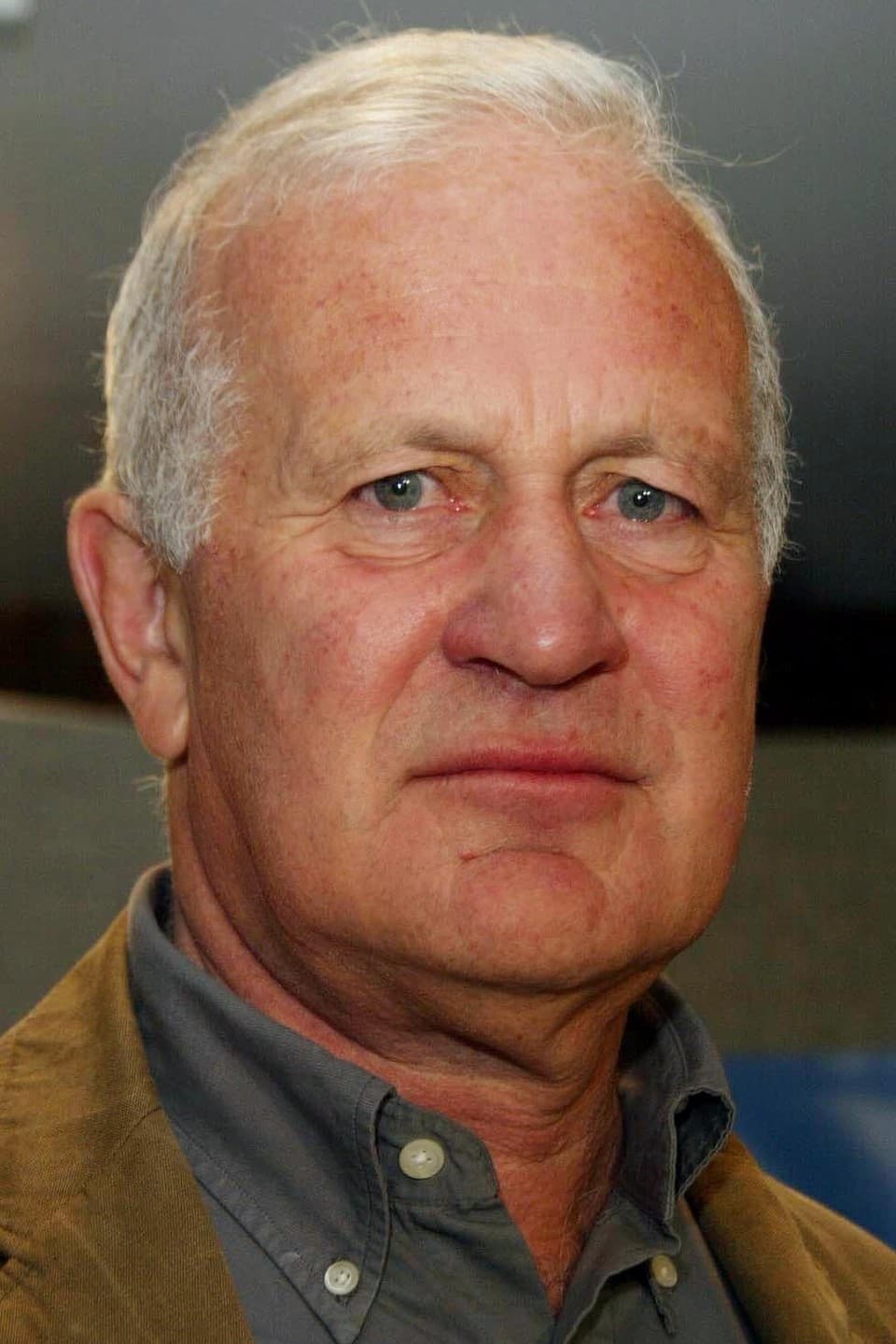 Фото Джон Ирвин (John Irvin)