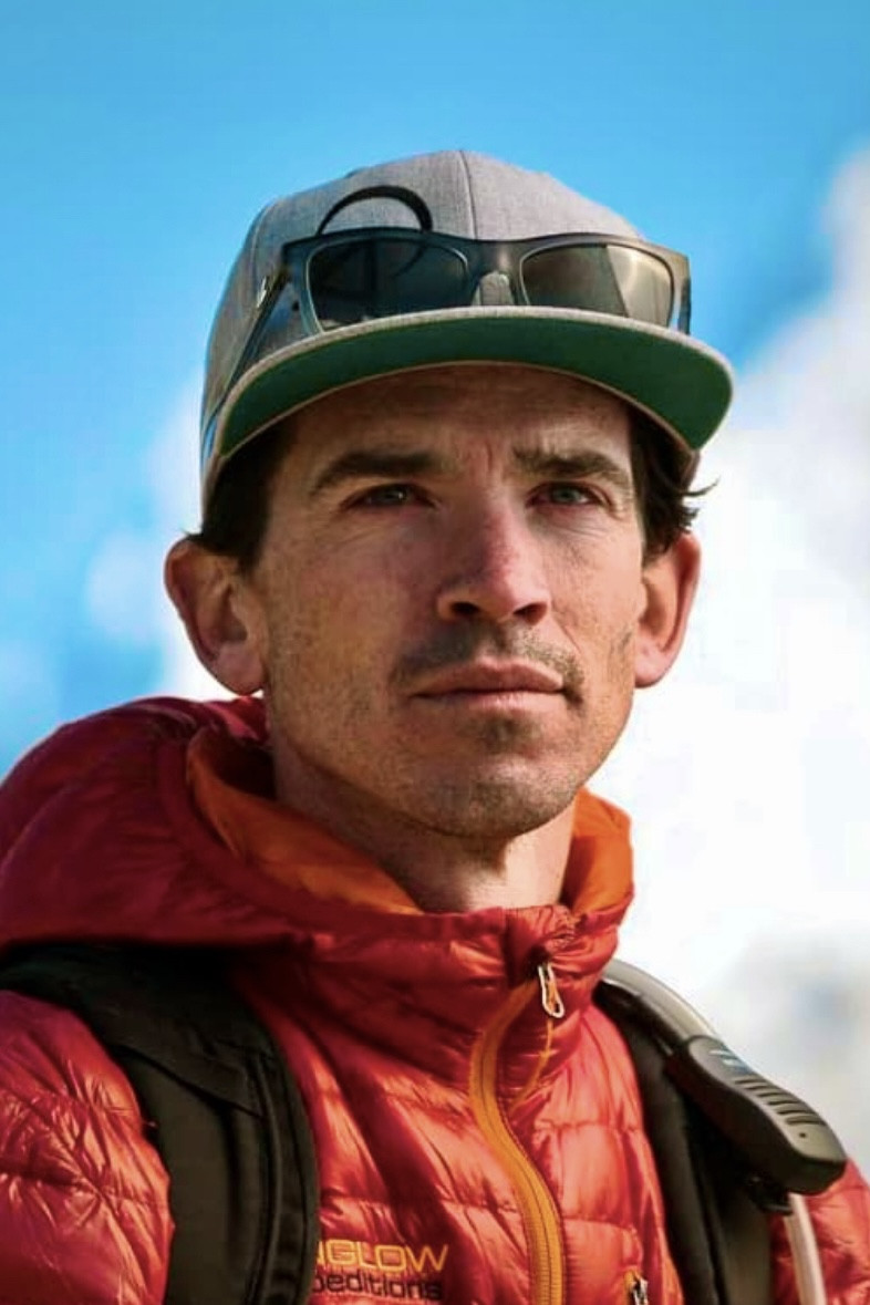 Фото  (Adrian Ballinger)