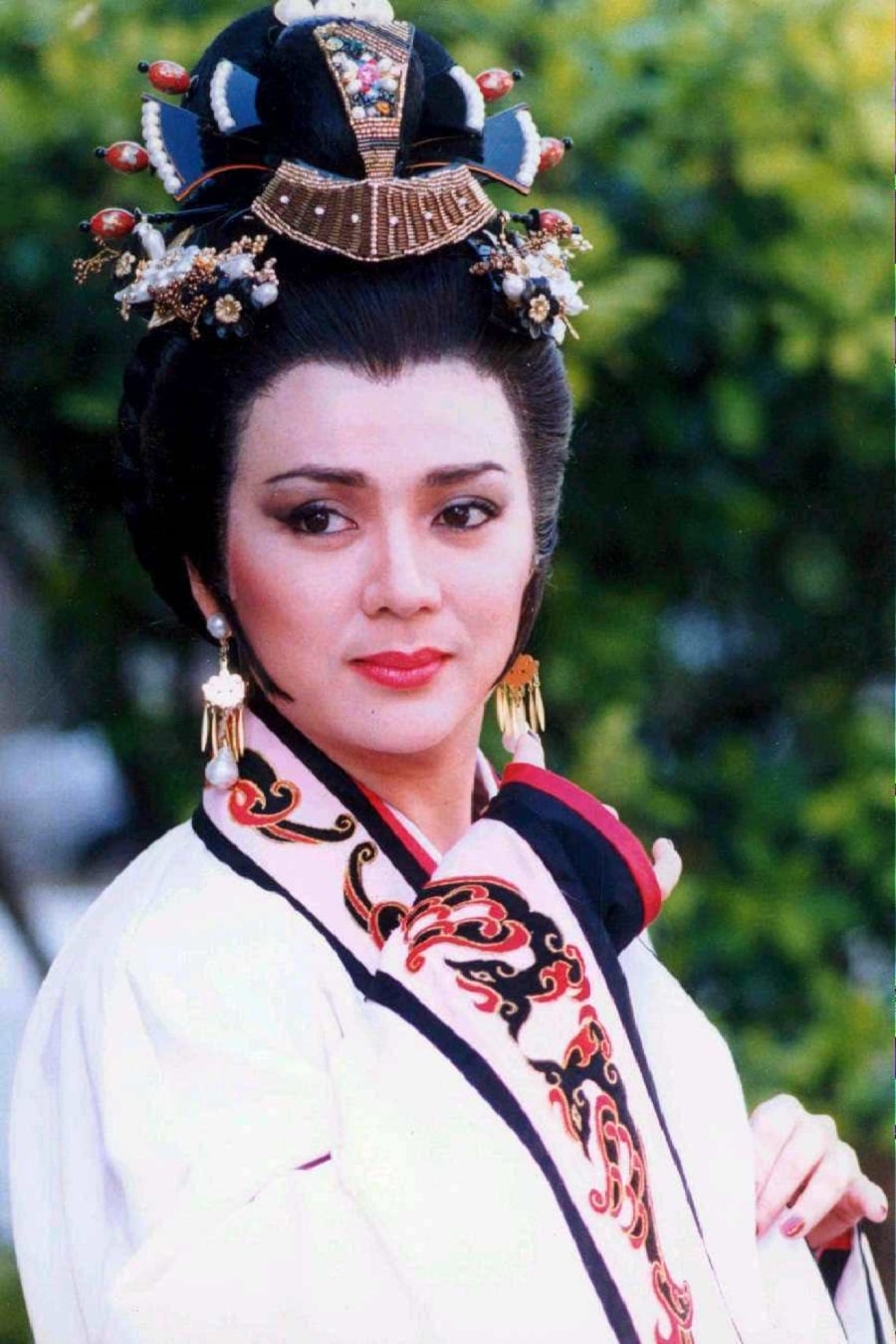 Фото  (Petrina Fung Bo-Bo)