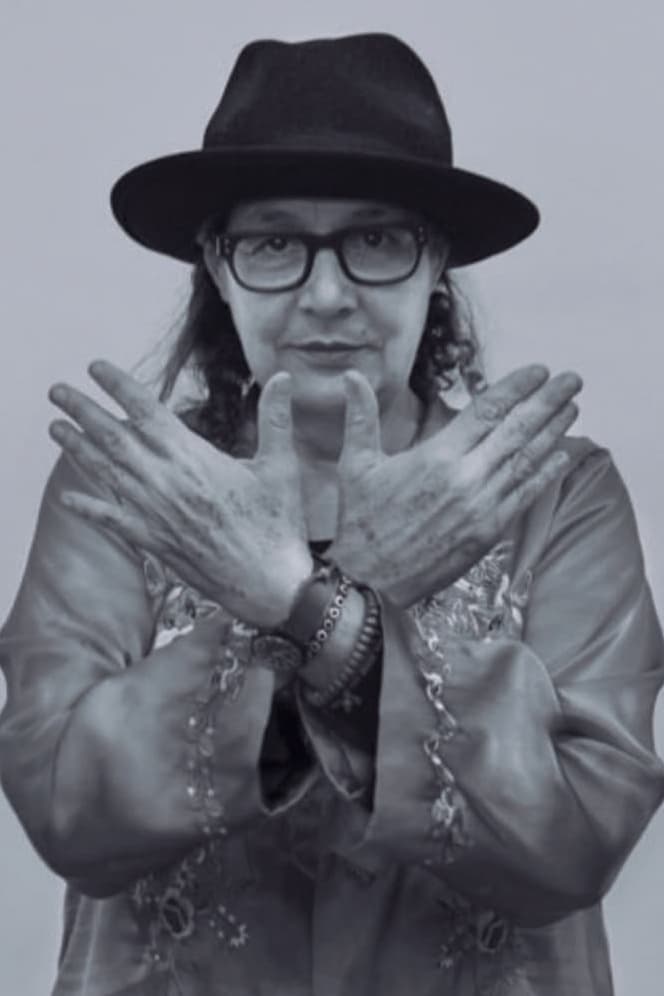 Фото  (Ximena Cuevas)