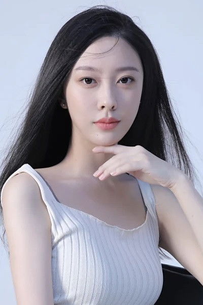 Фото Ван Си Жань (Wang Xi Ran)